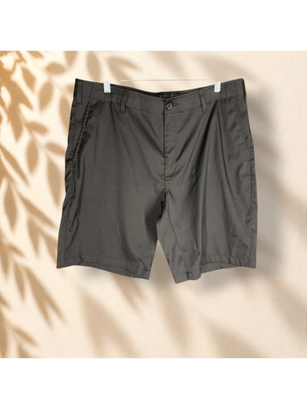 BCG Shorts Men 36W Black Mid Rise Flat Front Bermuda Pockets Stretch Relaxed